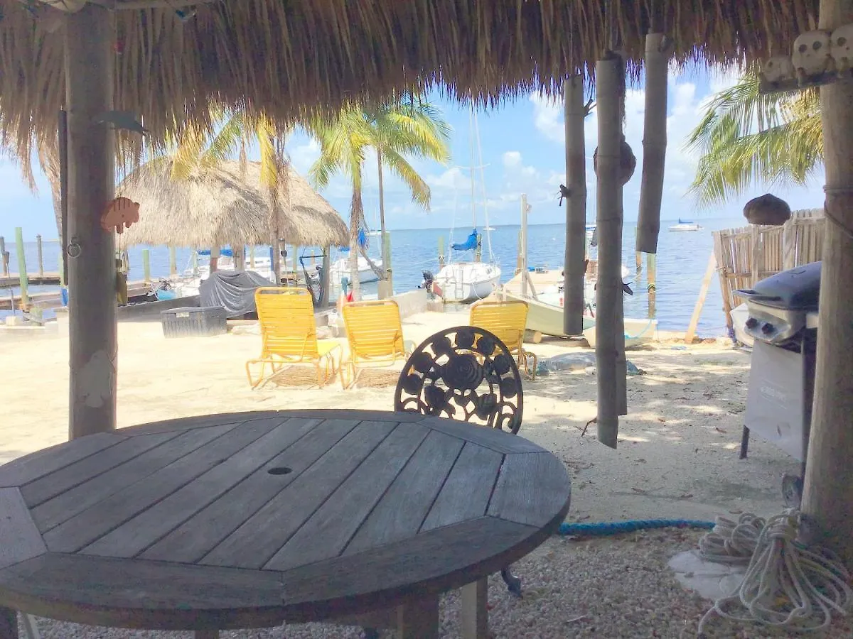 Key Largo Cottages 2*