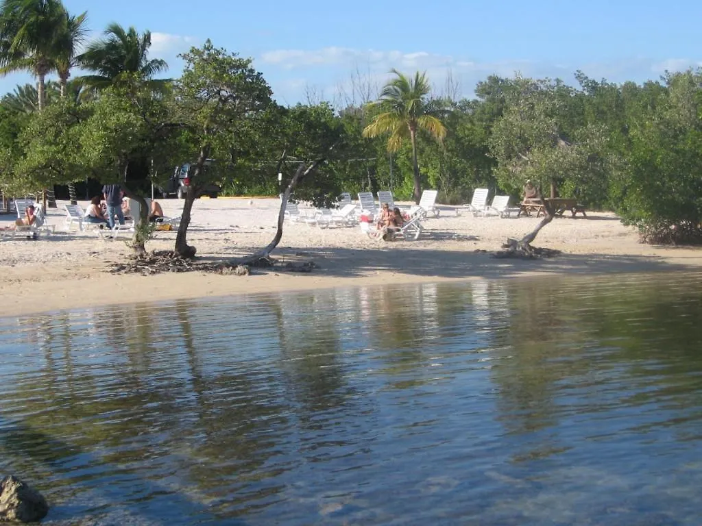 Holiday home Licensed Mgr - Modern Oceanfront - Ocean Views Condo! Bar And Beach Resort! Key Largo