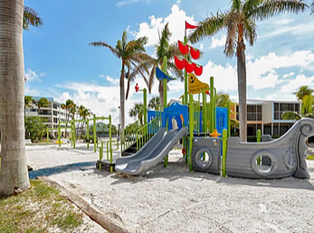 Sea Mist - Oceanfront-lake-kayak-paddleboard-bike Apartment *