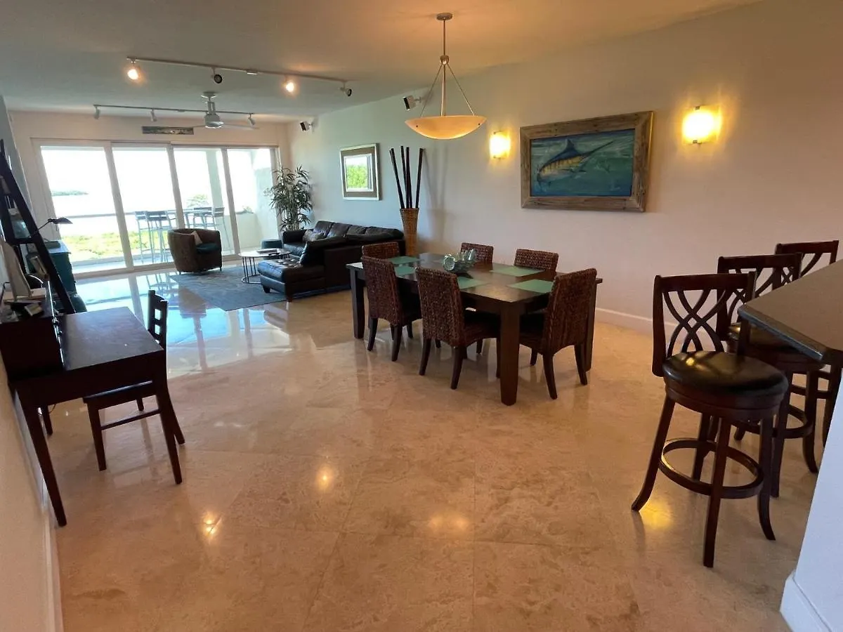 Licensed Mgr - Luxurious Oceanfront W/stunning Views - Upscale Oceanfront Resort! Holiday home