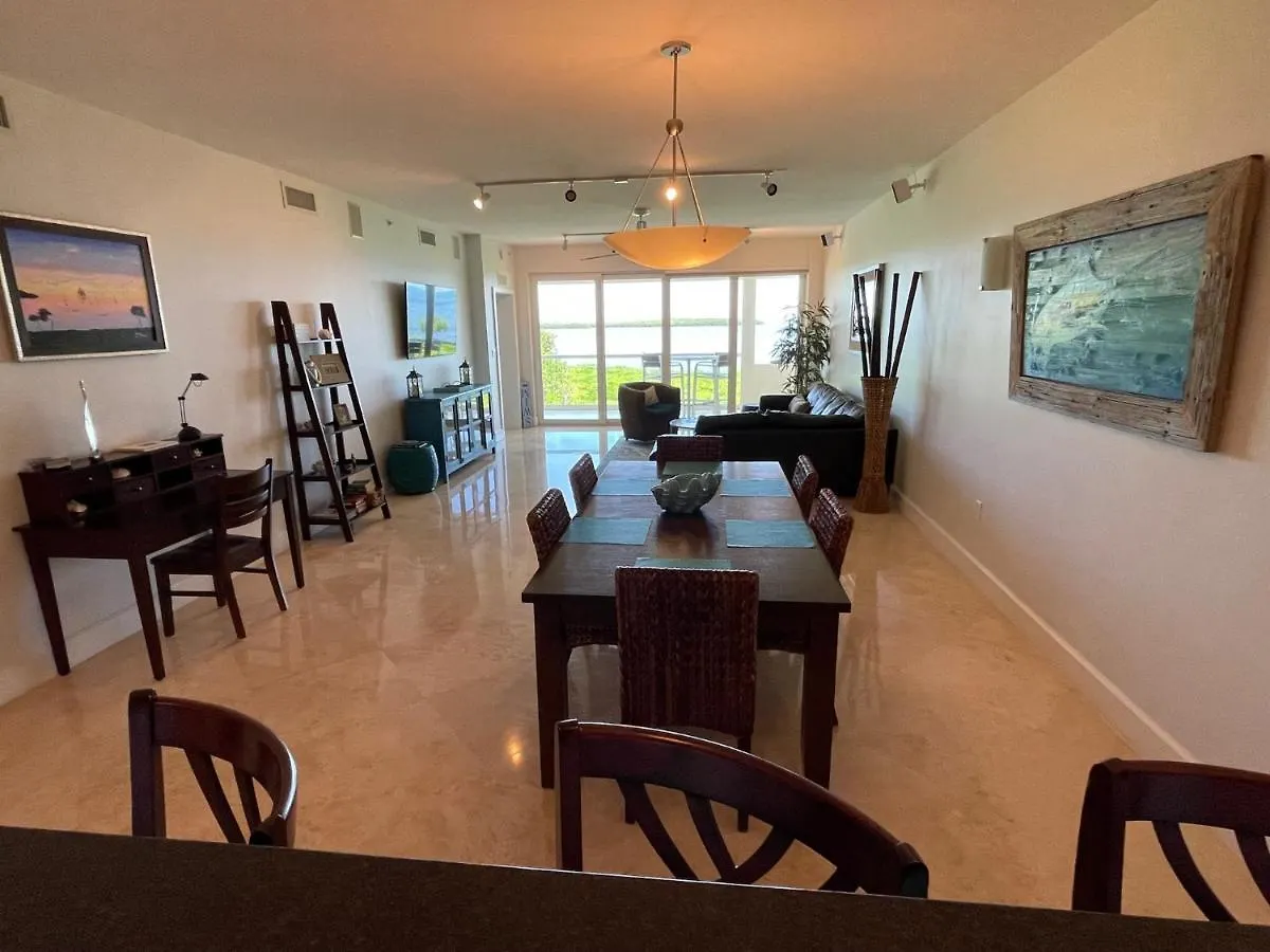 Holiday home Licensed Mgr - Luxurious Oceanfront W/stunning Views - Upscale Oceanfront Resort!