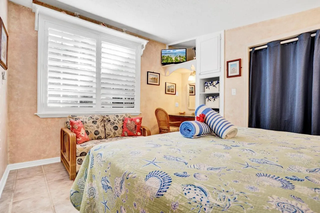 Island Bay Hotel