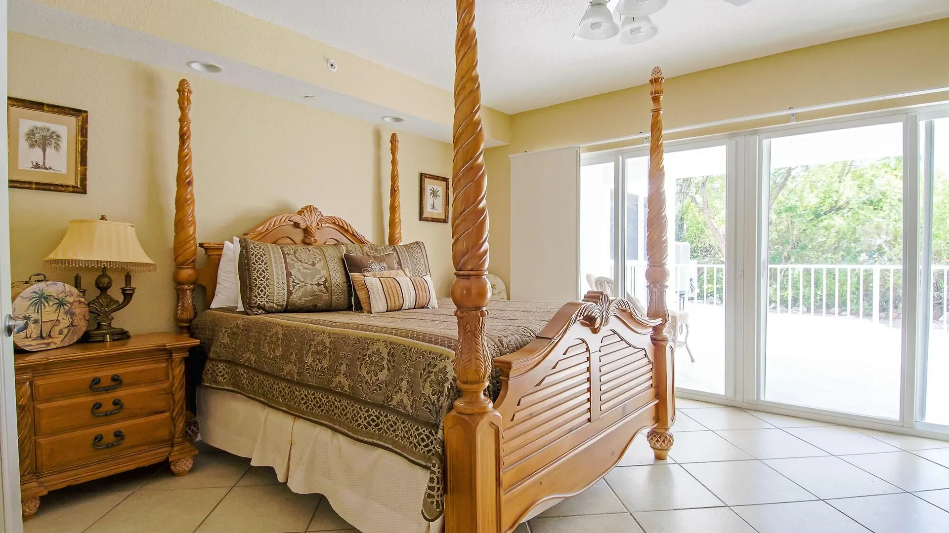 Mariner's Club Resort 3*