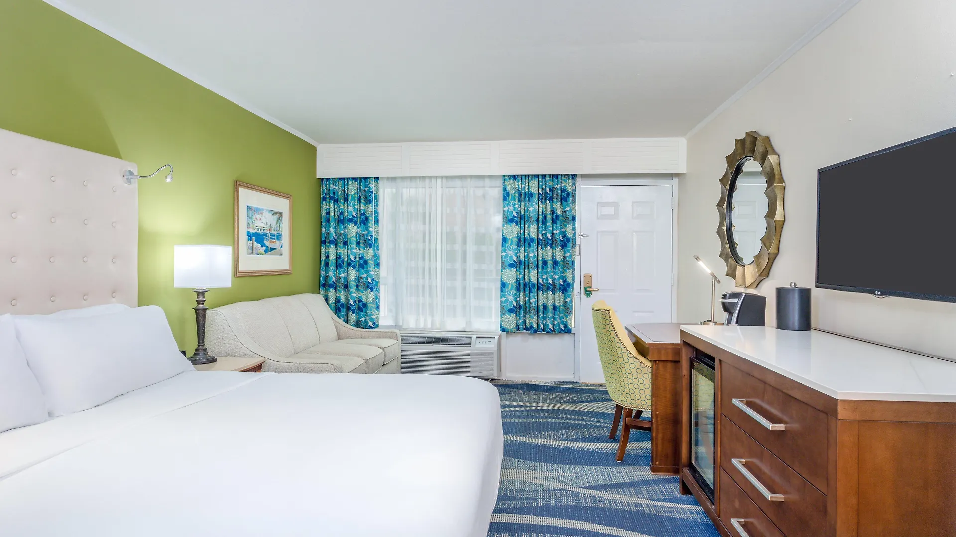 By Ihg Key Largo