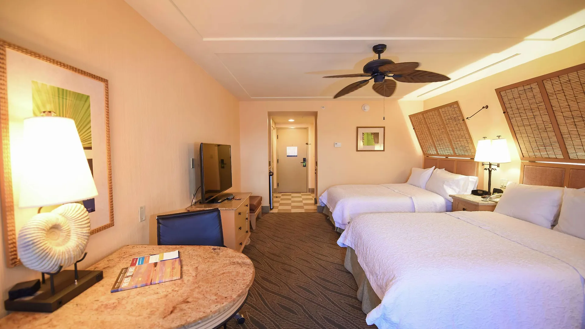 Hampton Hotel 3*