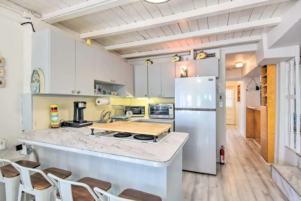 With Dock And Private Access * Key Largo
