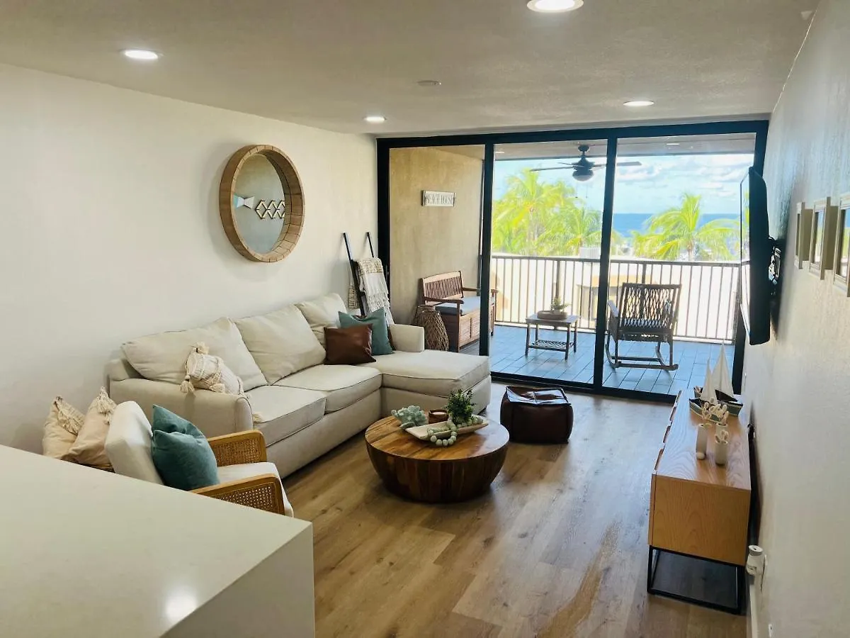 Paradise At Moon Bay Apartment