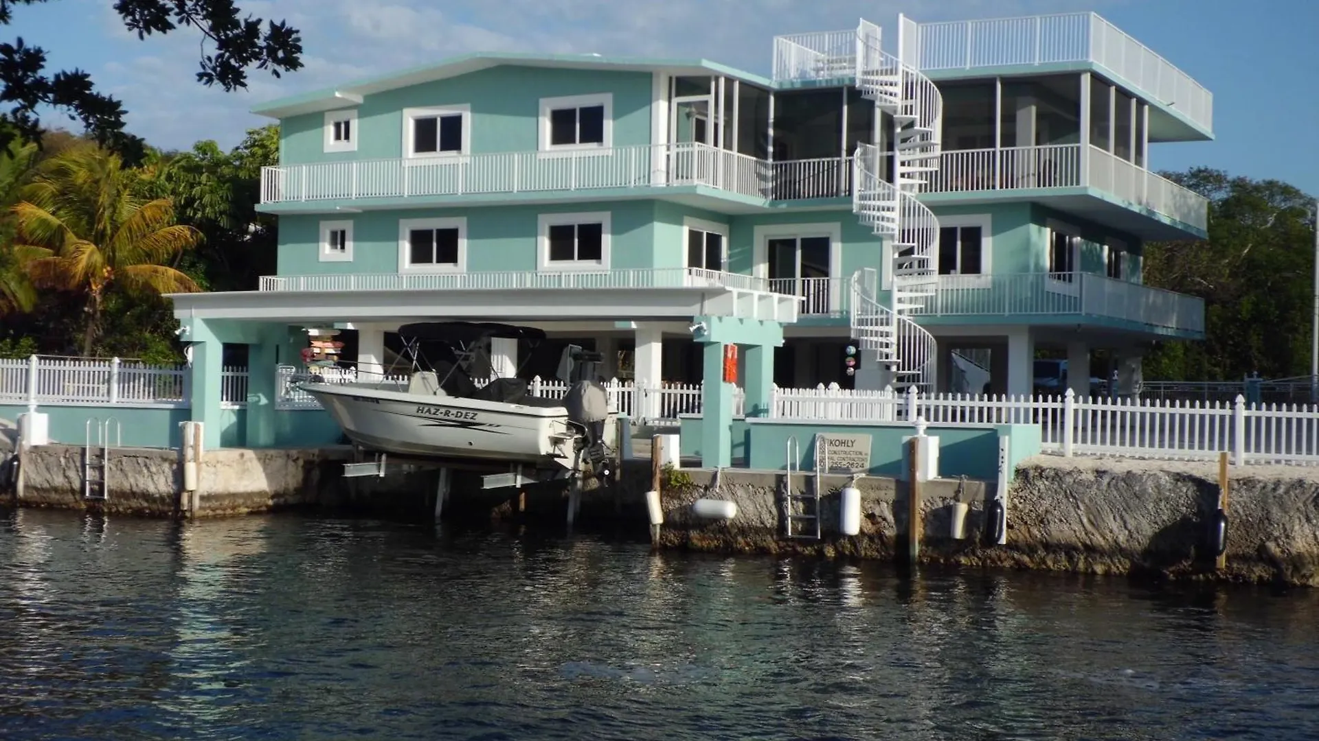 Holiday home Casa Bahiamar Stunning - 28 Day Minimum, Pool And Dock