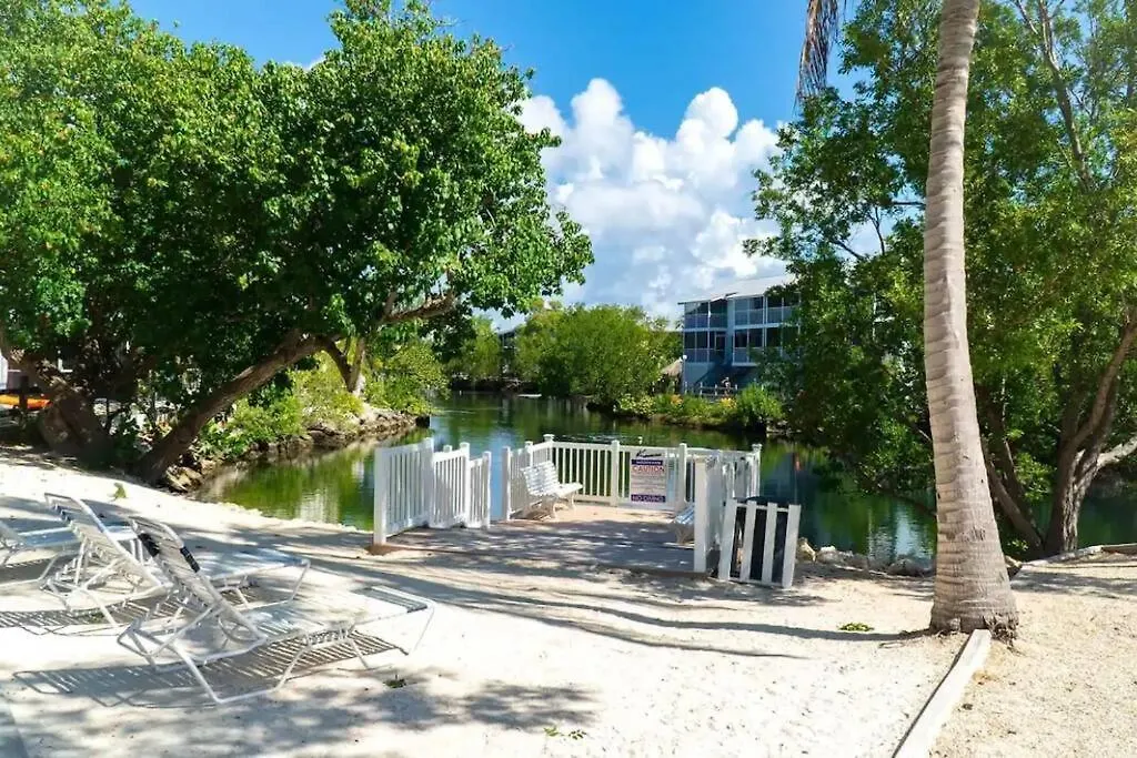 Holiday home Overlooking Marina/ocean View & Free Golf Cart Key Largo