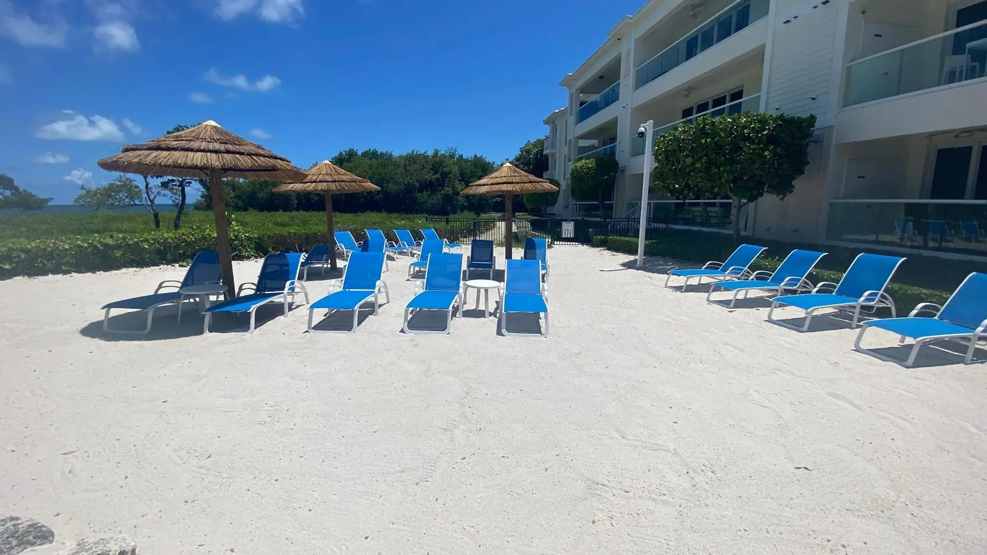 Holiday home Vacay Vibes-2 Pools, Pickleball, Coffee Bar, 2 Jacuzzis, Food Truck
