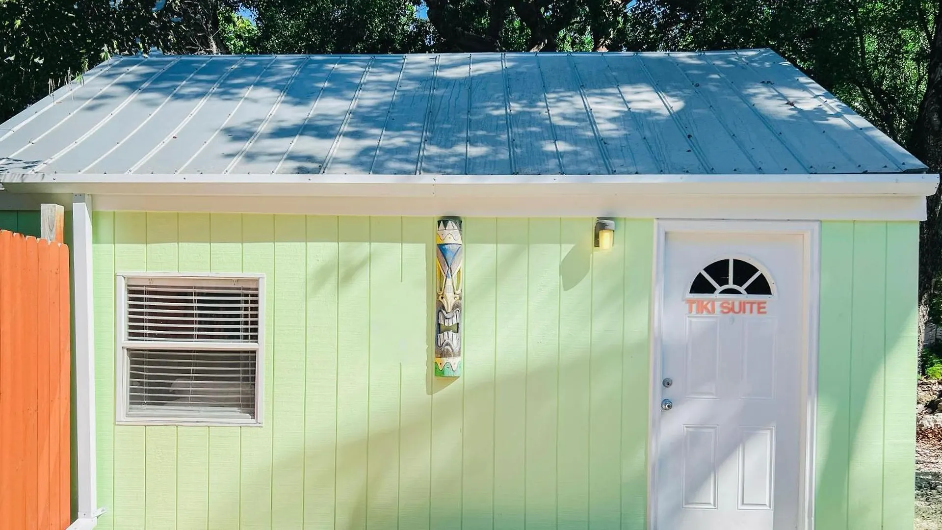 Motel Sunset Cove 2*