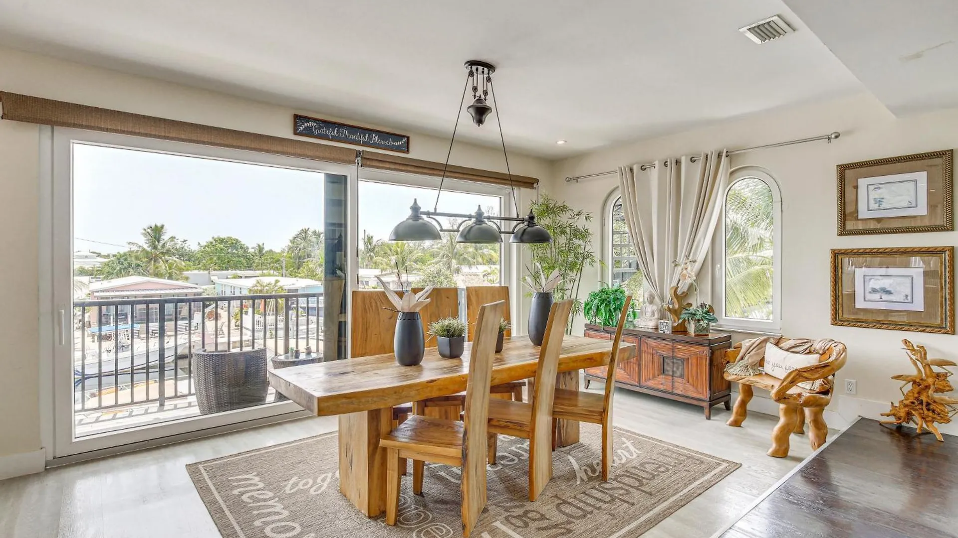 Holiday home Waterfront Oasis With Boat Dock And Swim *