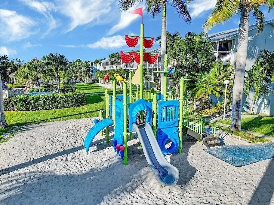 Kawama L1 In Key Largo, Beach, Lagoon, Pools, Tennis, Free Bikes And Canoes Holiday home Key Largo