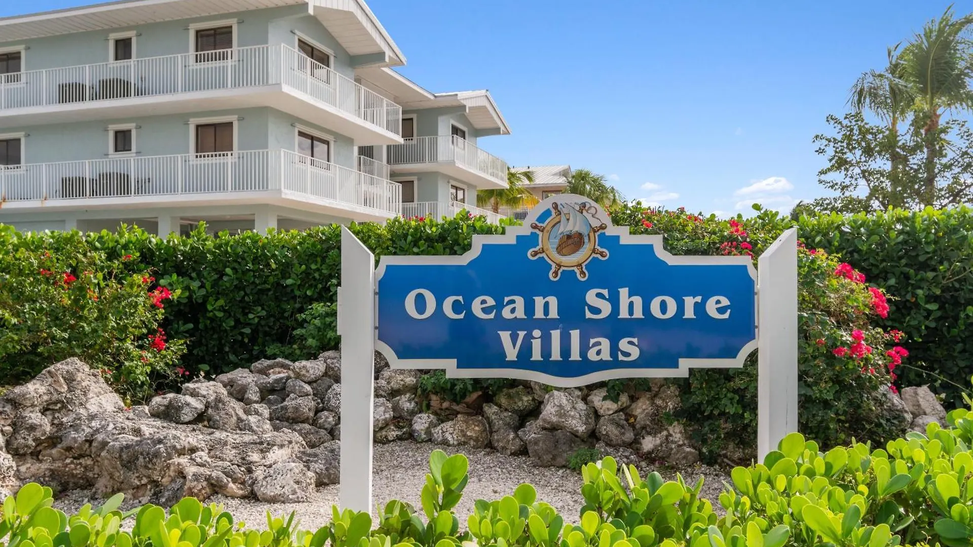 Ocean Shores 1 In With Pool & Boat Slip * Key Largo