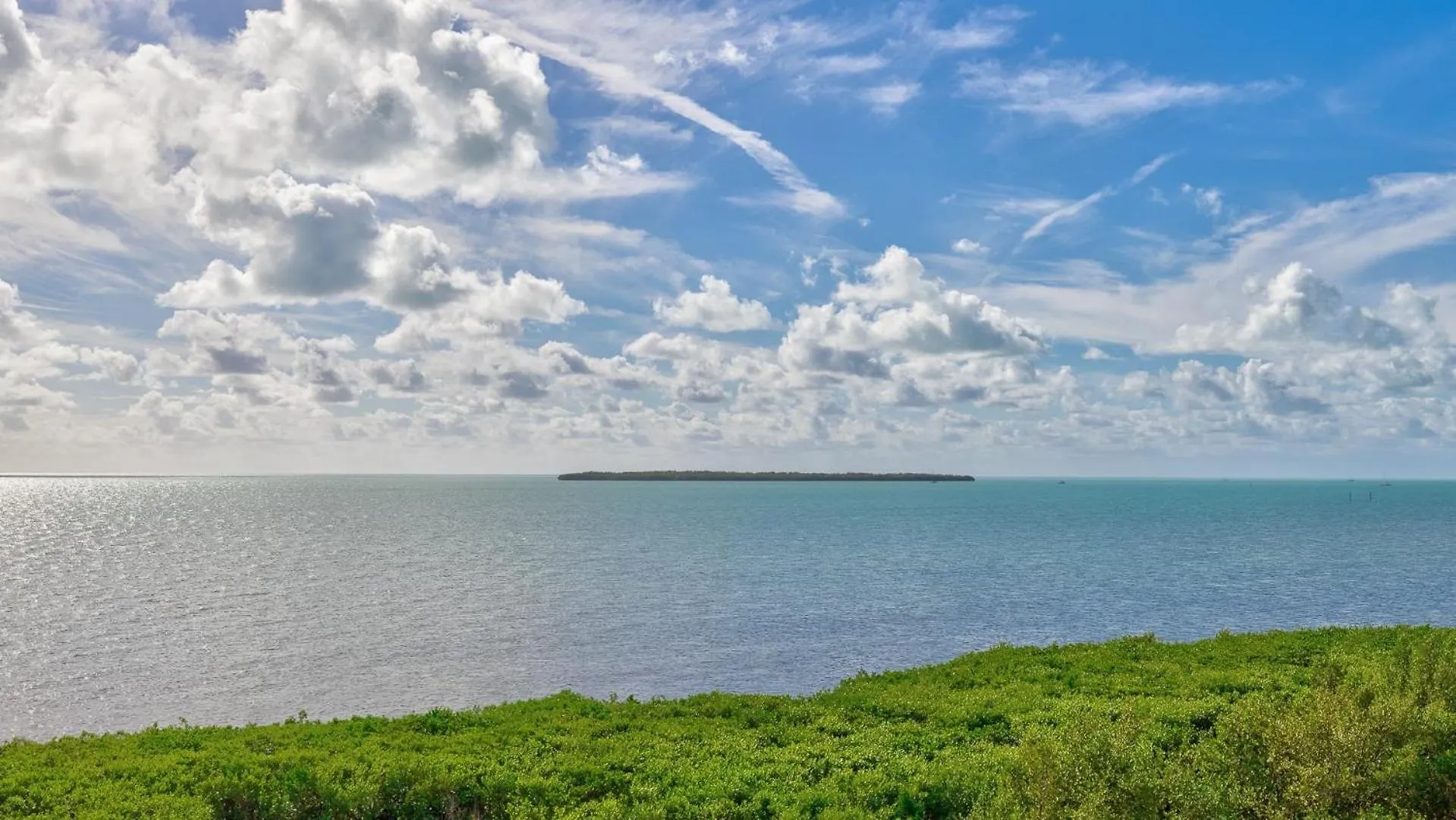 Sunshine Paradise Ocean Pointe 4402 * Key Largo