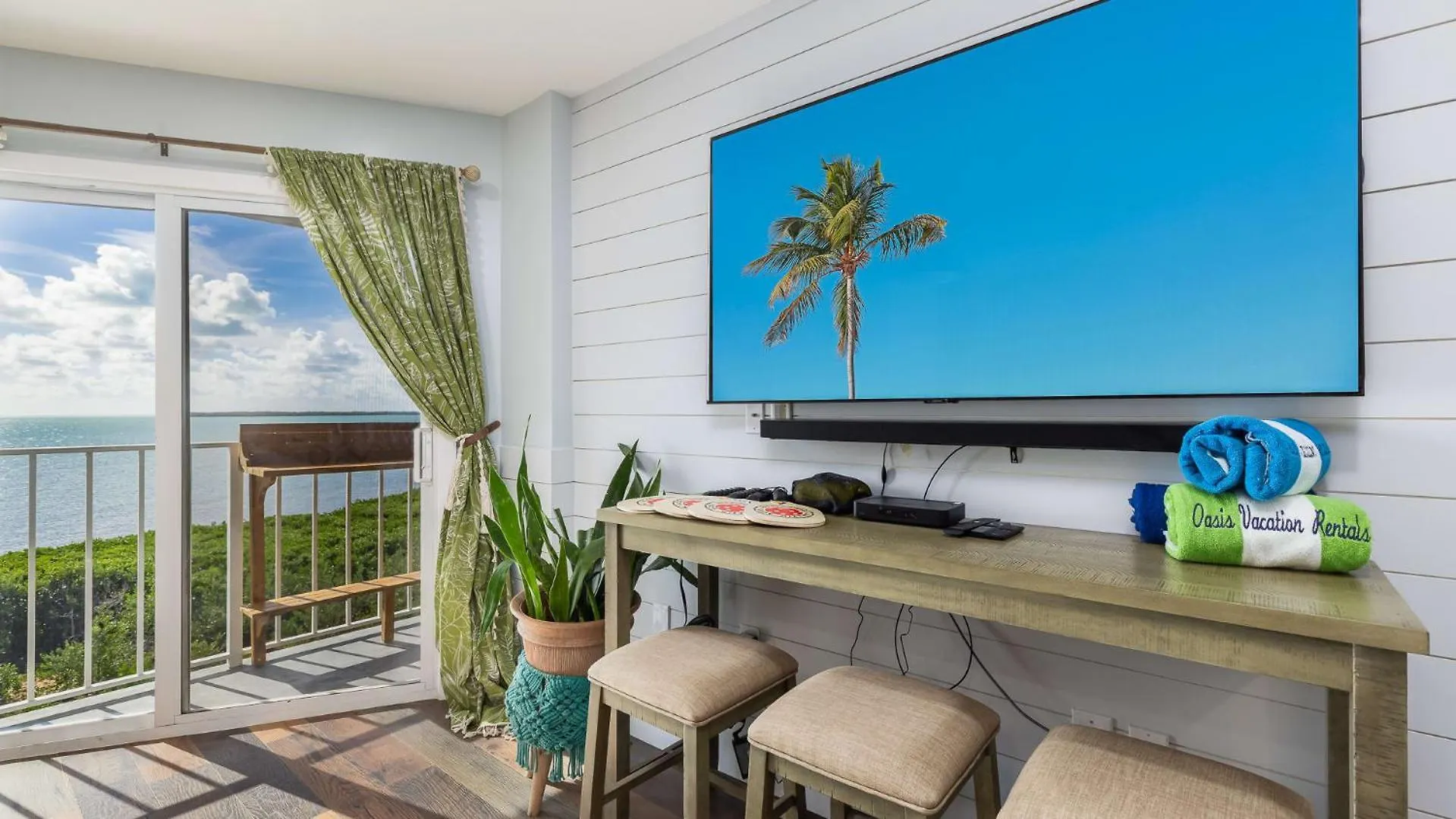 Sunshine Paradise Ocean Pointe 4402 Holiday home *