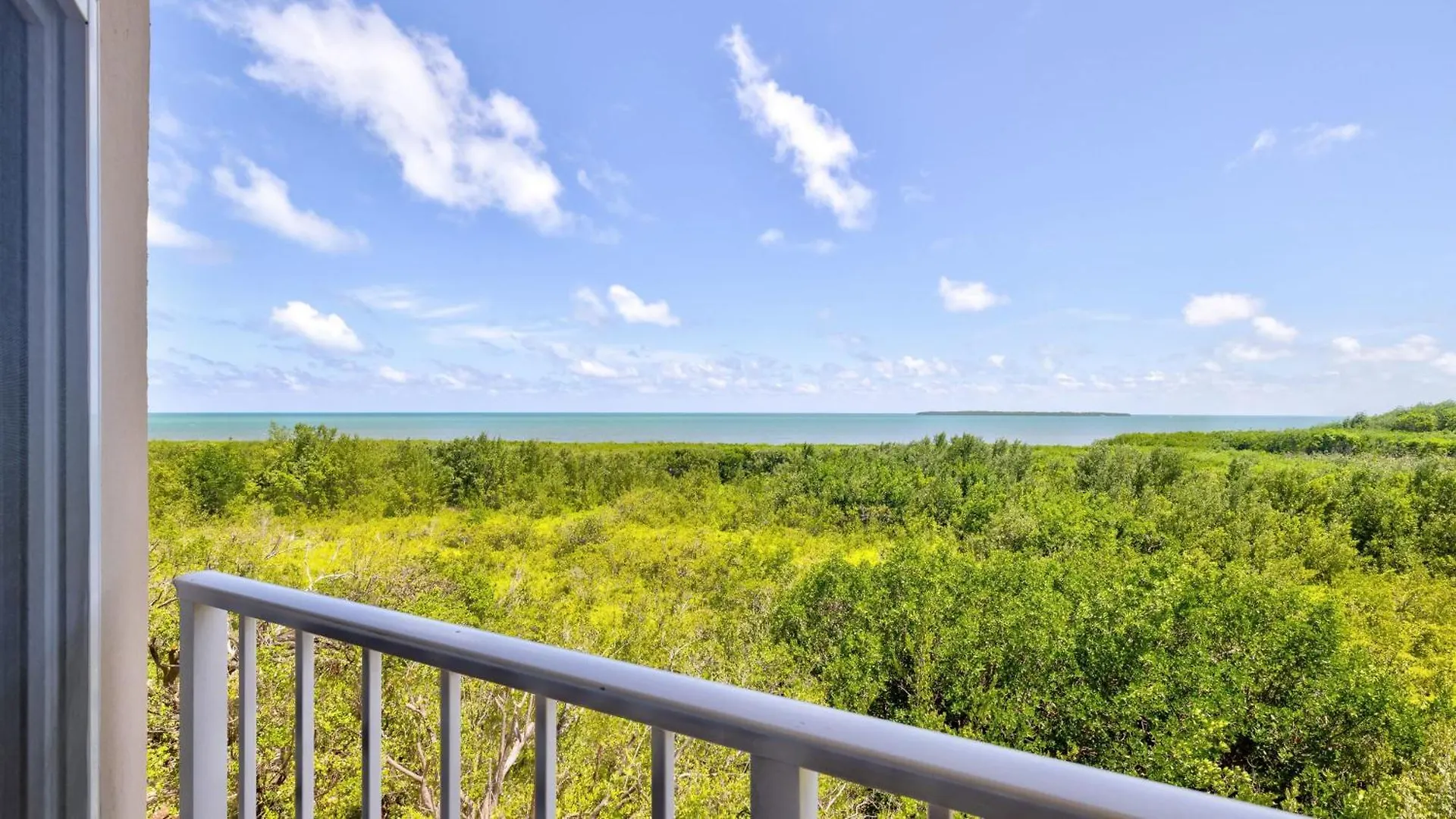 Aqua Vista Ocean Pointe 3307