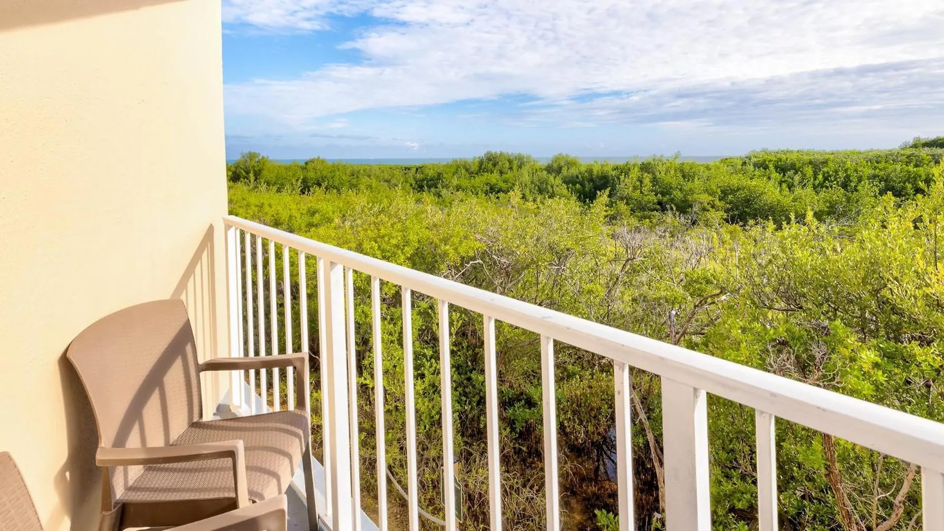 Boho Chic Ocean Pointe 3214 Apartment Key Largo