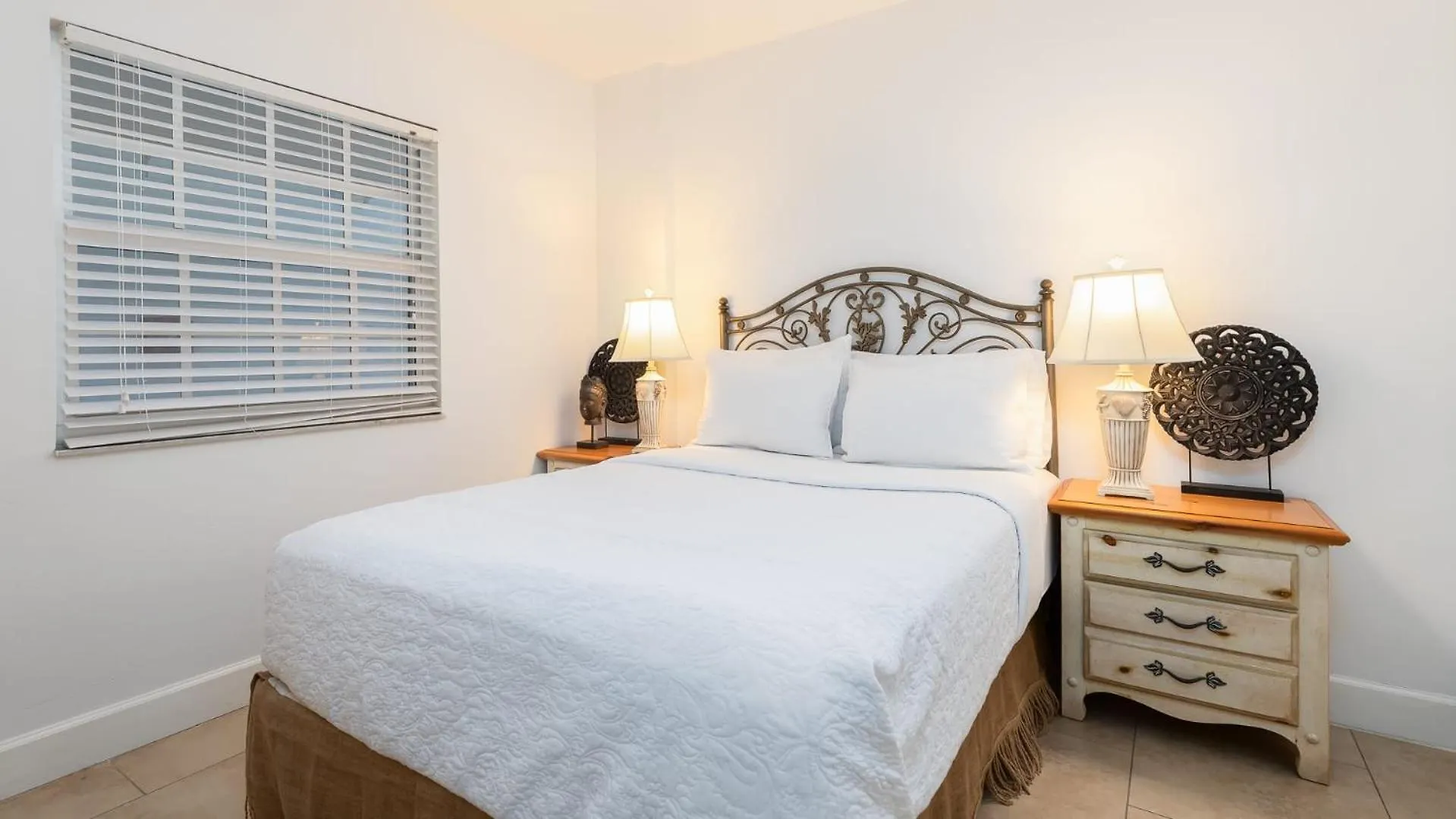 Boho Chic Ocean Pointe 3214 Apartment *