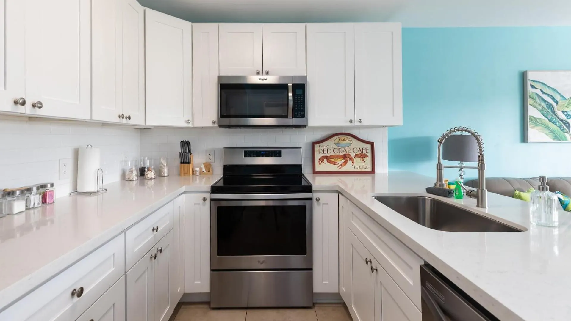 Boho Chic Ocean Pointe 3214 * Key Largo