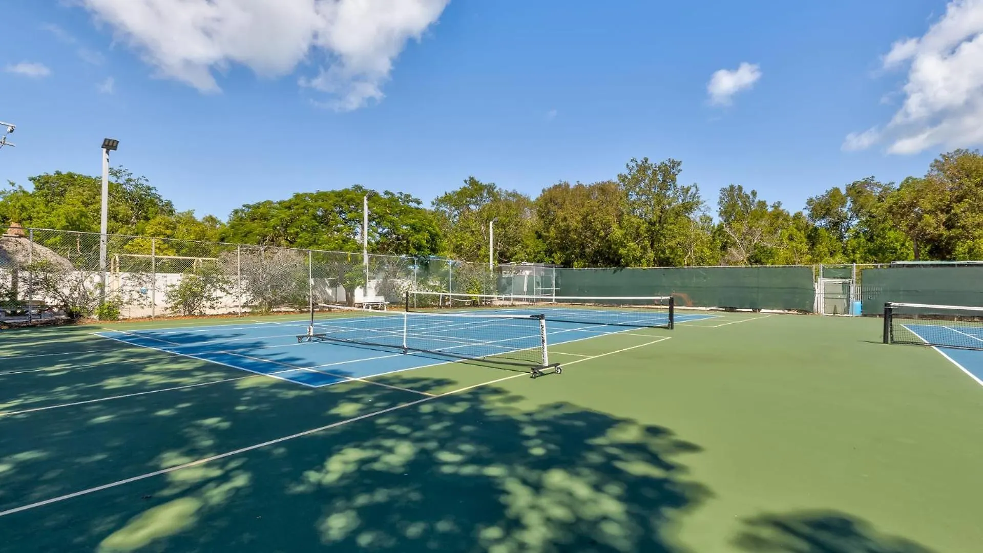 Holiday home Ocean View Corner Penthouse Ocean Pointe 5416 Key Largo