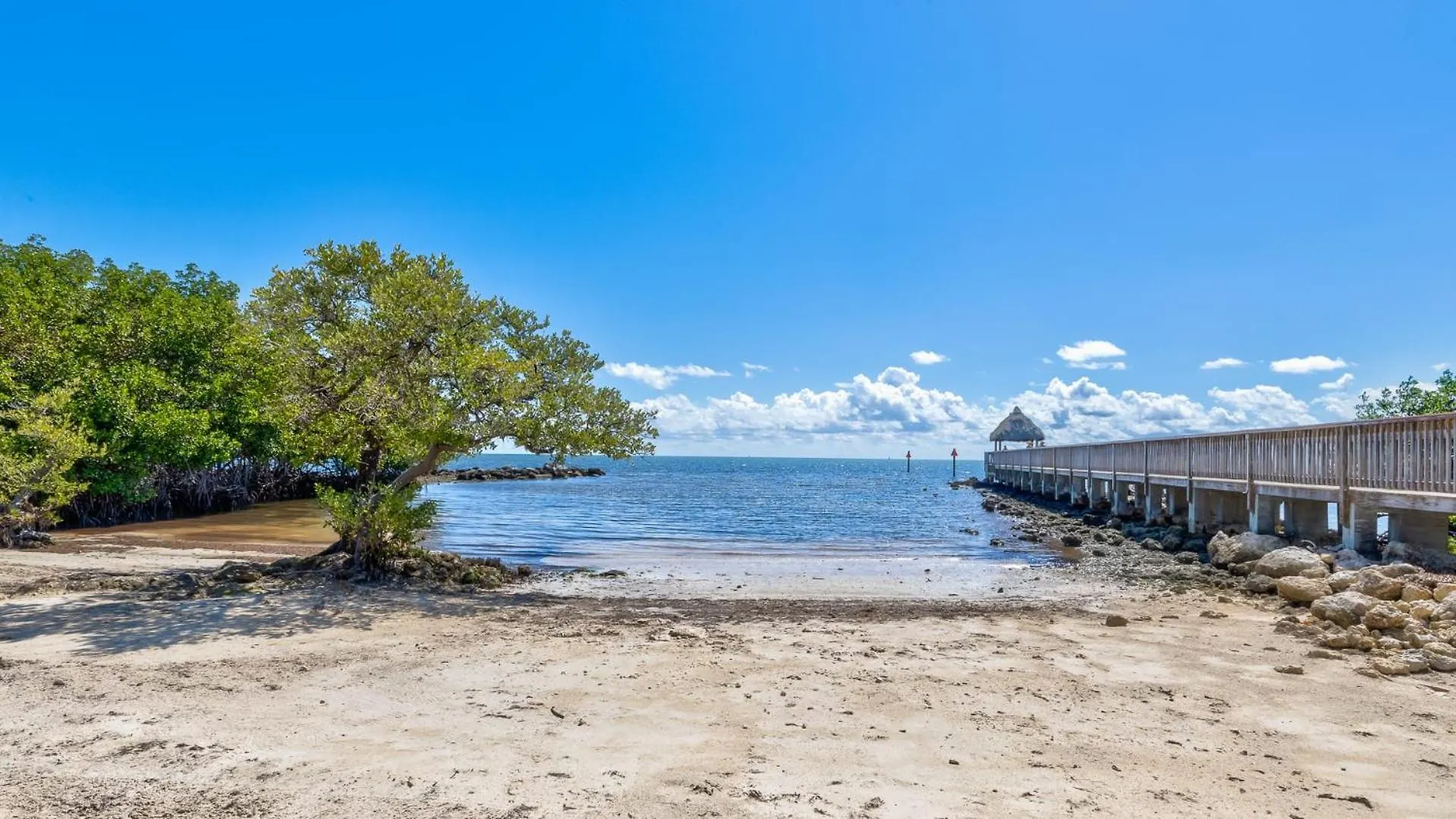 Starfish Seas Ocean Pointe 1302 Holiday home *
