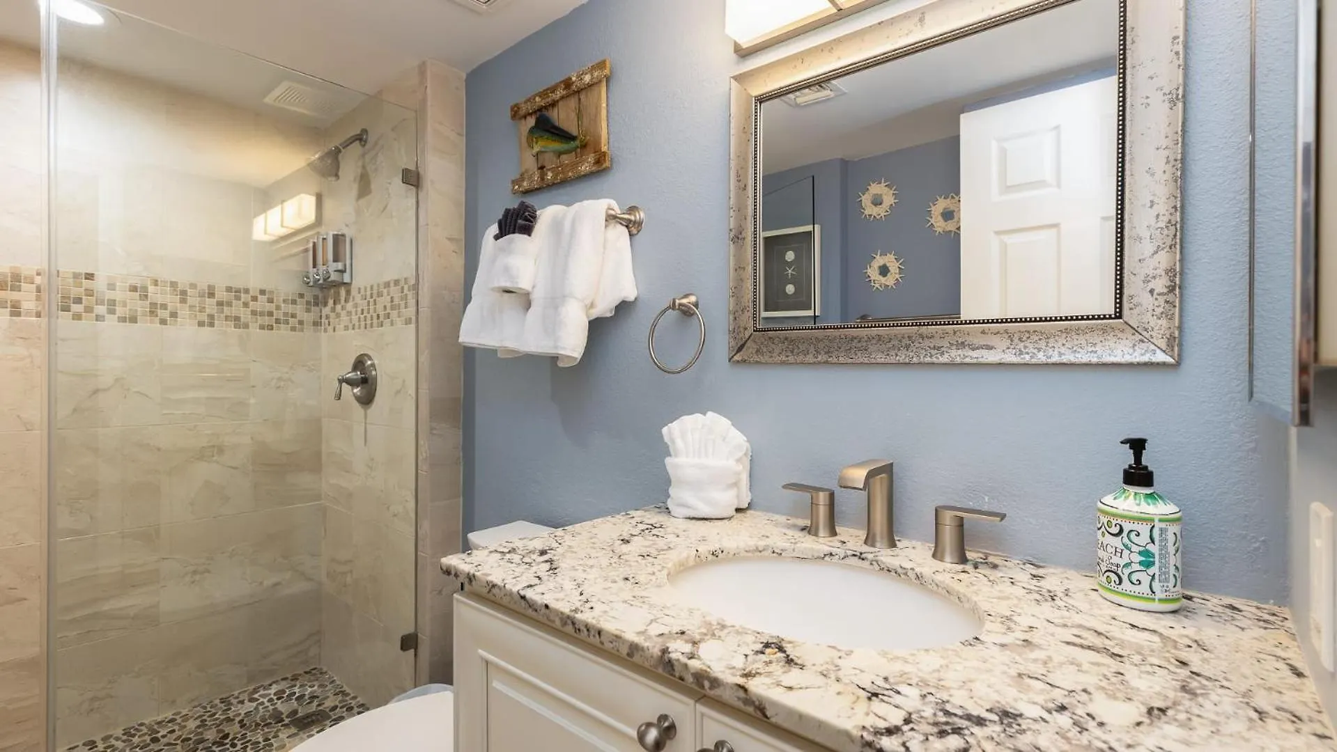 Starfish Seas Ocean Pointe 1302 *