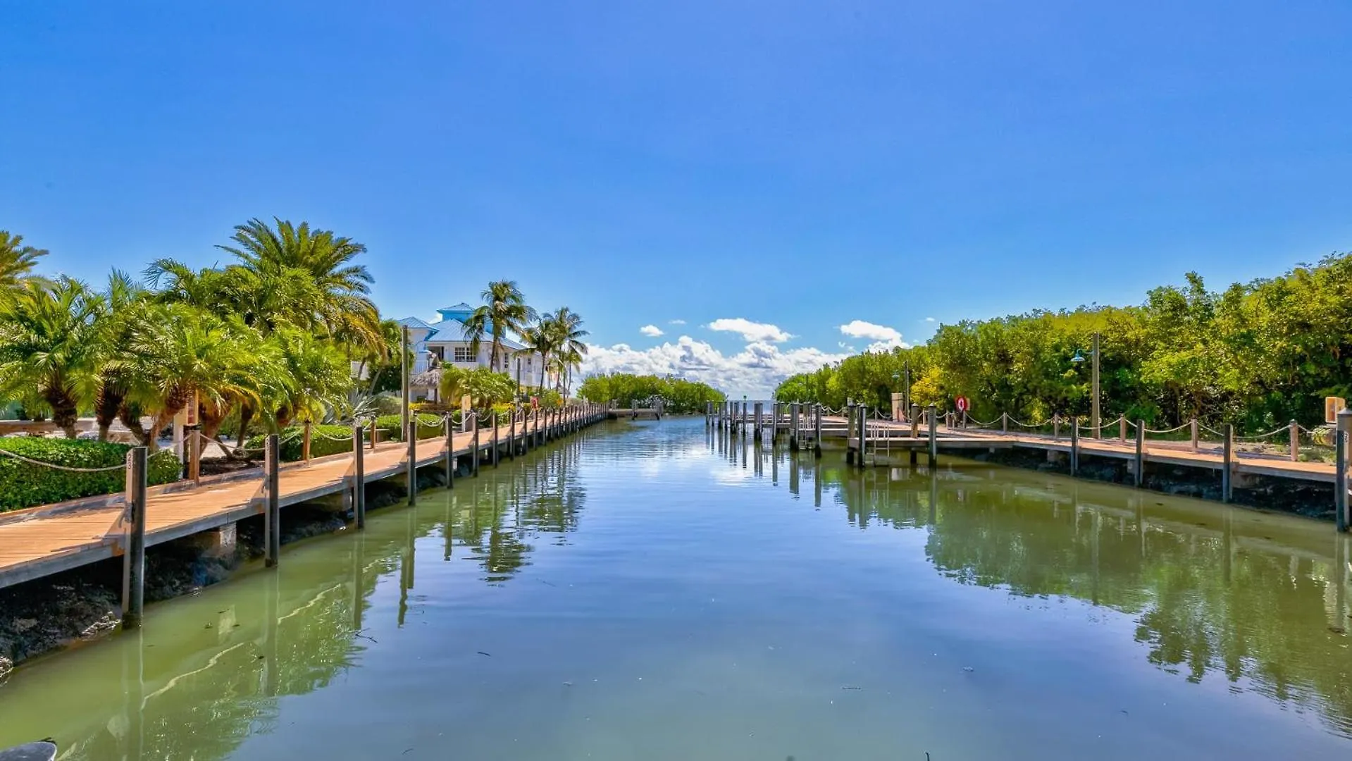 Modern And Coastal 3212 Is Across From Pool