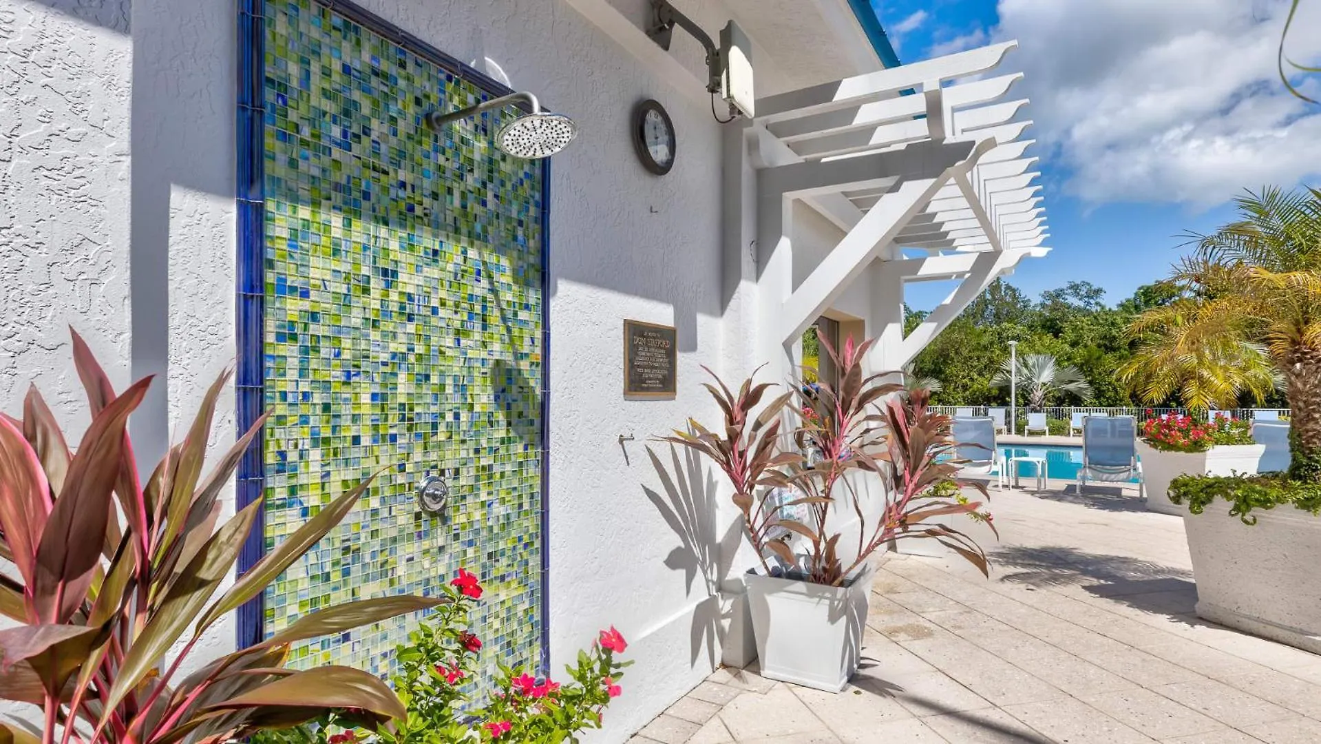 Modern And Coastal 3212 Is Across From Pool *
