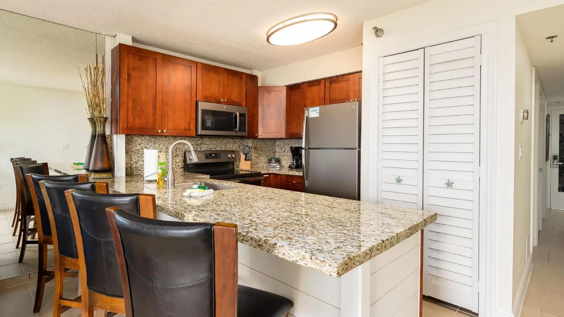 Modern And Coastal 3212 Is Across From Pool * Key Largo
