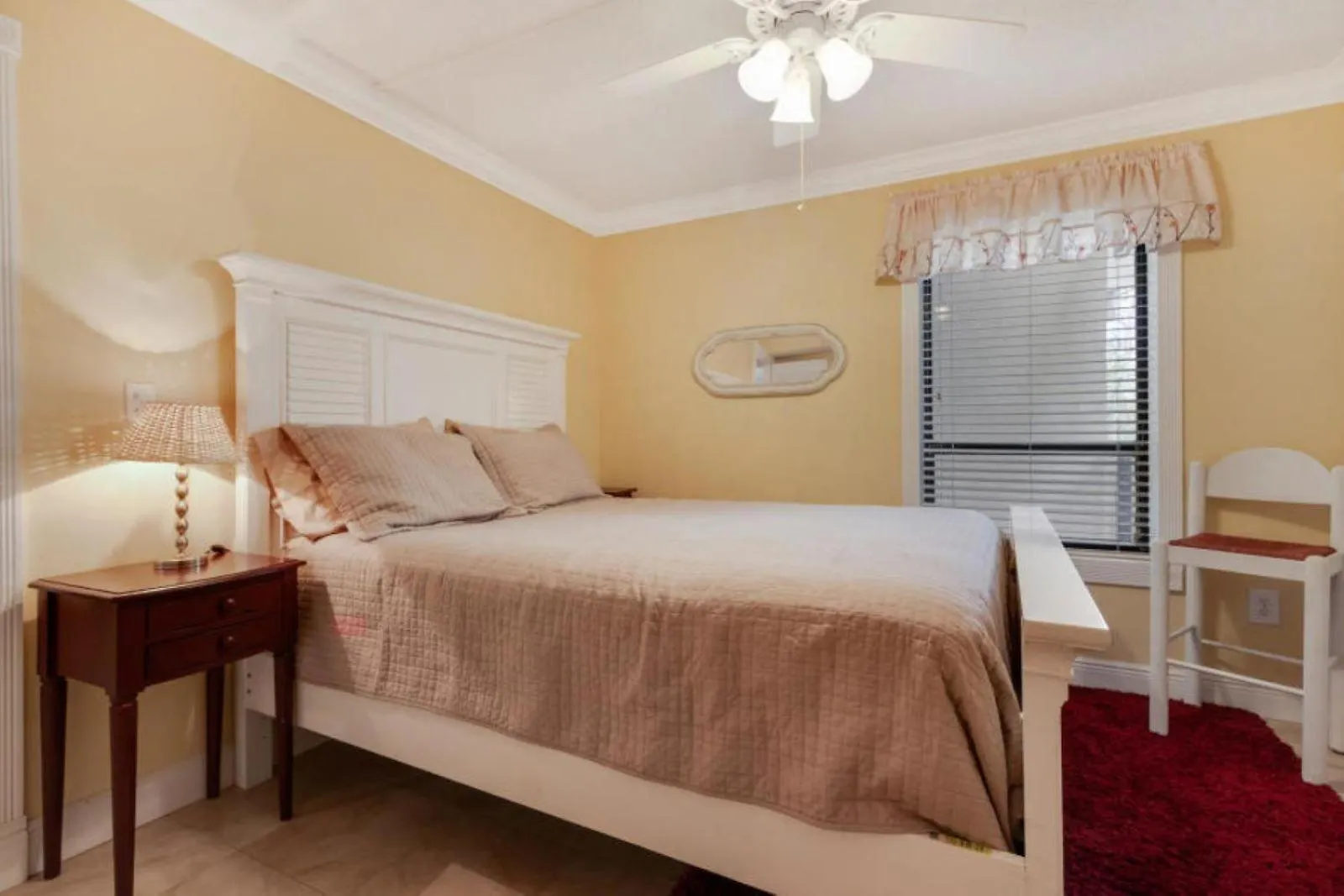 Apartment B 105 Moon Bay
