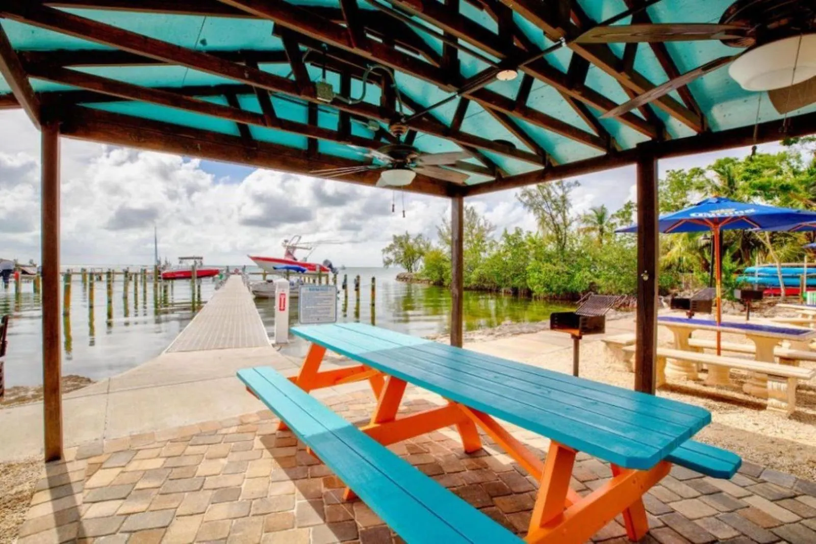 B 105 Moon Bay Apartment Key Largo