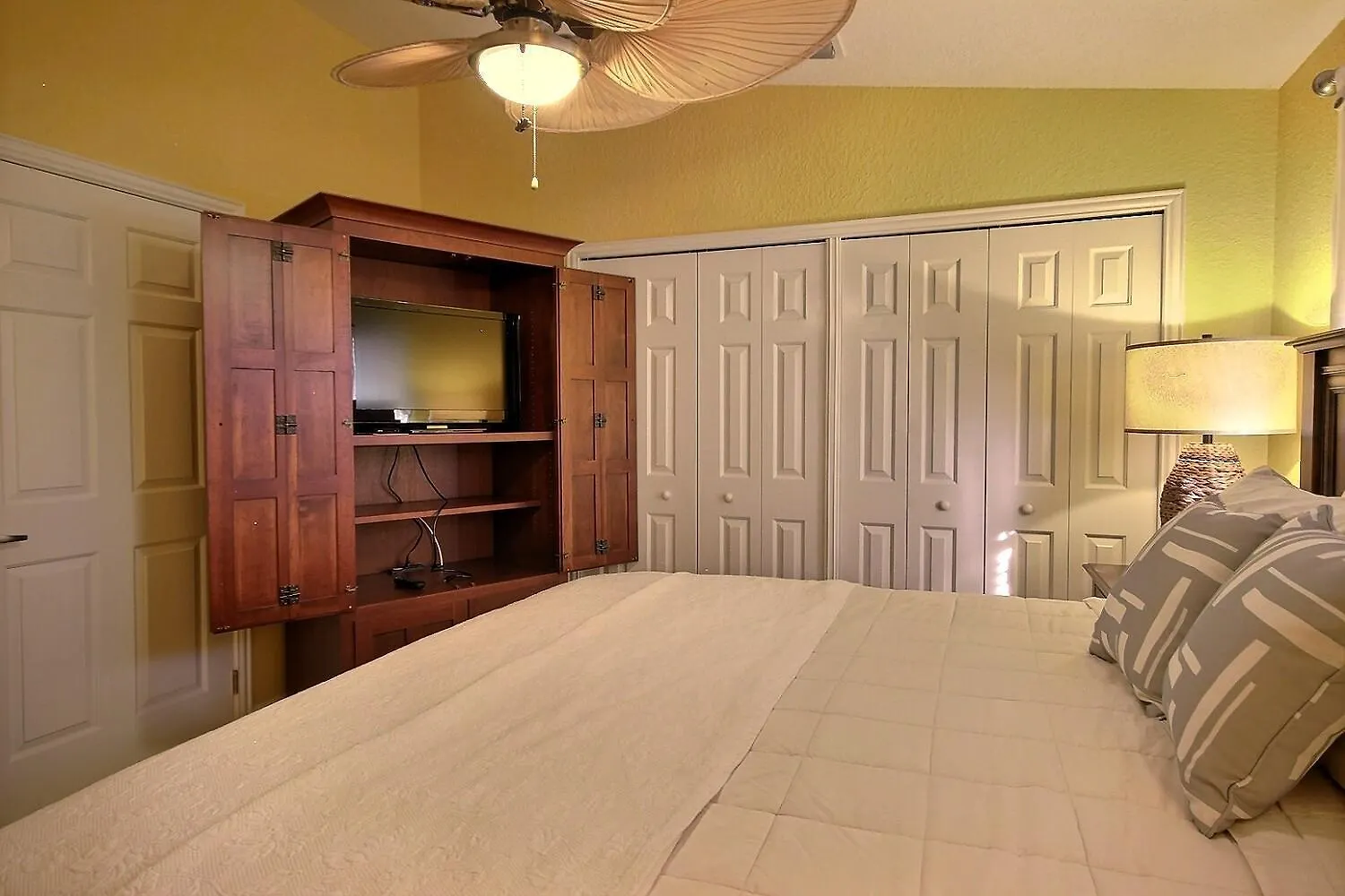 Apartment 804 Mariners Club Key Largo