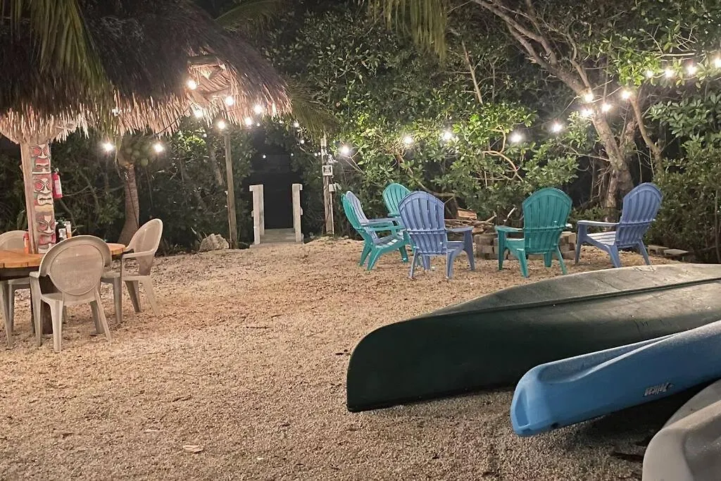 Tidemark - Private Swim Spa, Tiki, 200ft Of Waterfront Dockage Holiday home