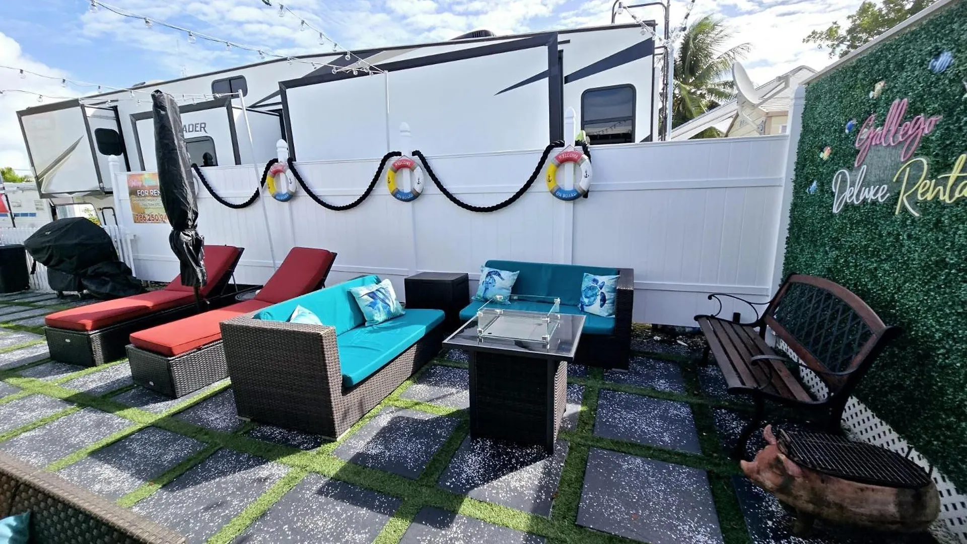 Gallego Deluxe Campsite Key Largo