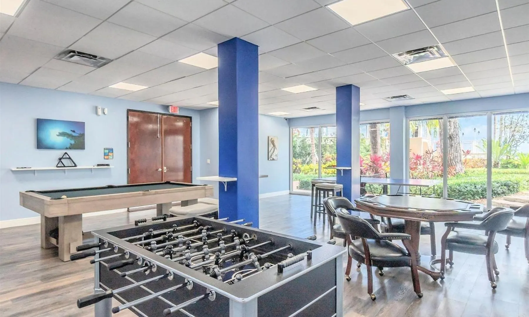 801 Mariners Club Apartment