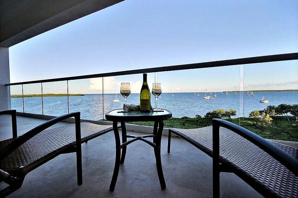 334 Mariners Club * Key Largo