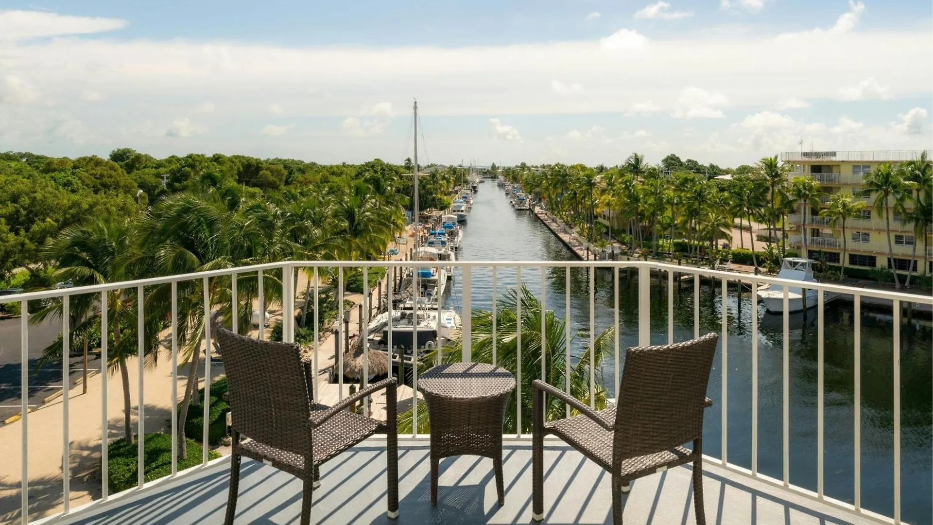 Courtyard By Marriott 3*