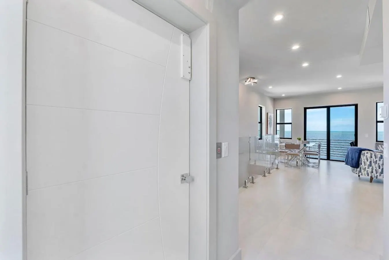 Brand New Oceanside Paradise Waterfront With Pool And Hot Tub Key Largo