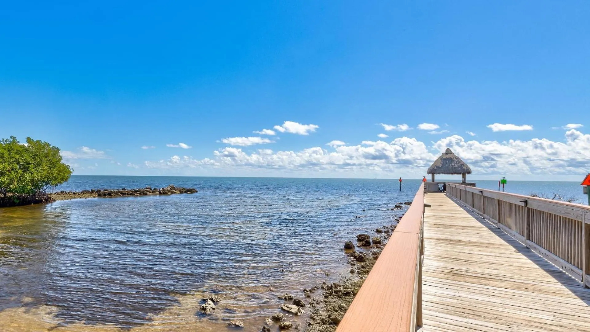 Flamingo Flats Ocean Pointe 5306 *
