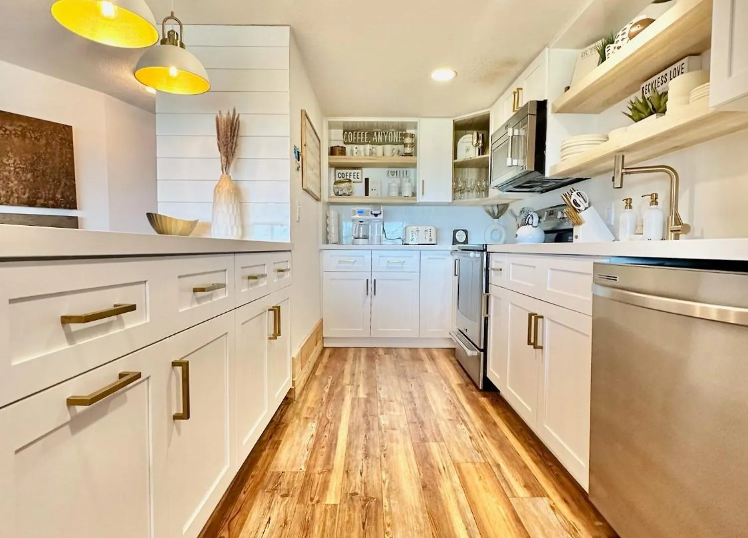 Tower 2 Master Suites, 2 Kings Beds, Marina * Key Largo