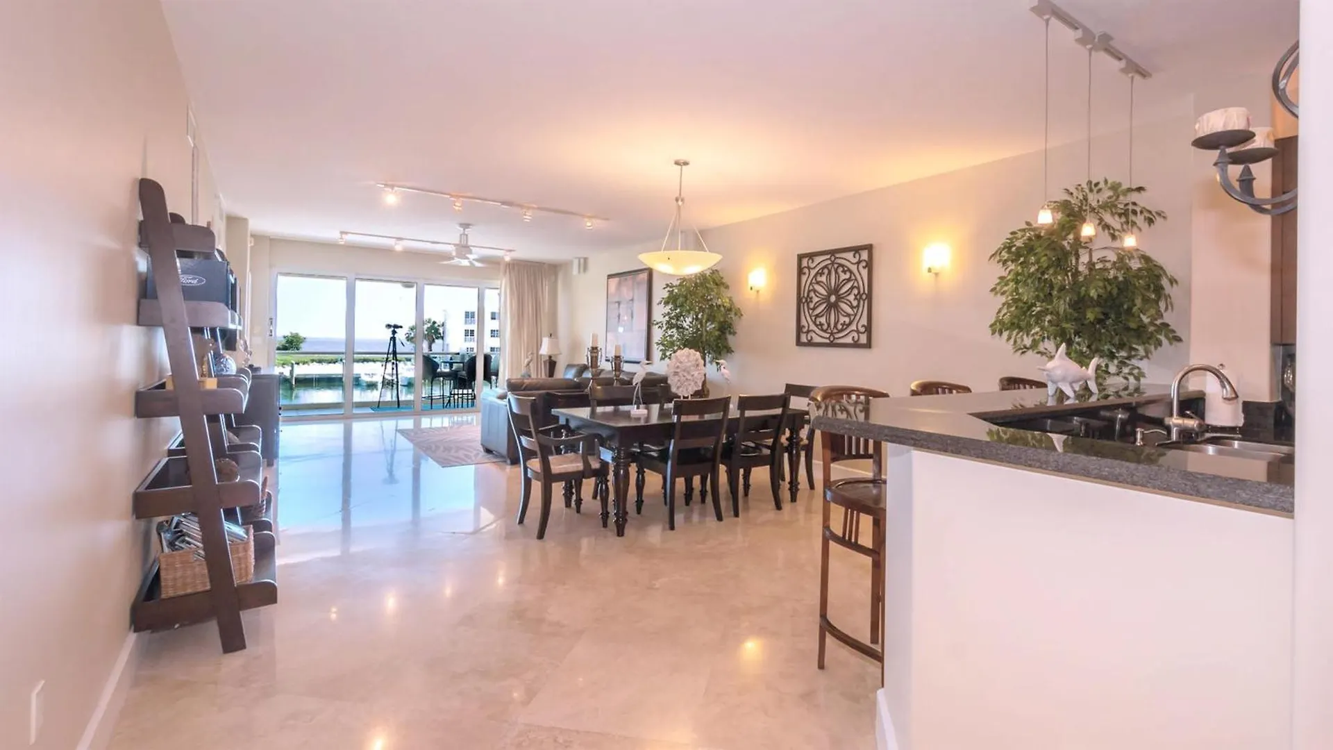 123 Mariners Club Apartment Key Largo