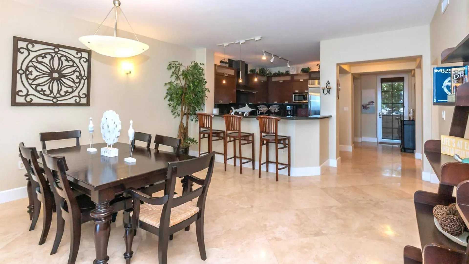 123 Mariners Club * Key Largo