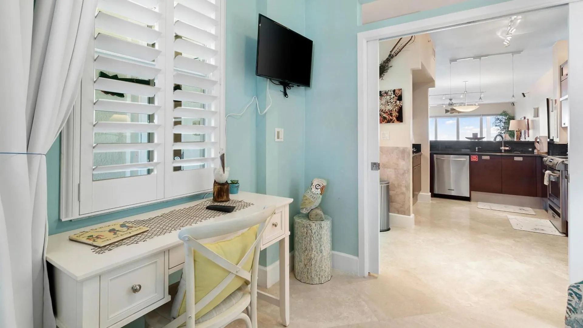 335 Mariners Club * Key Largo