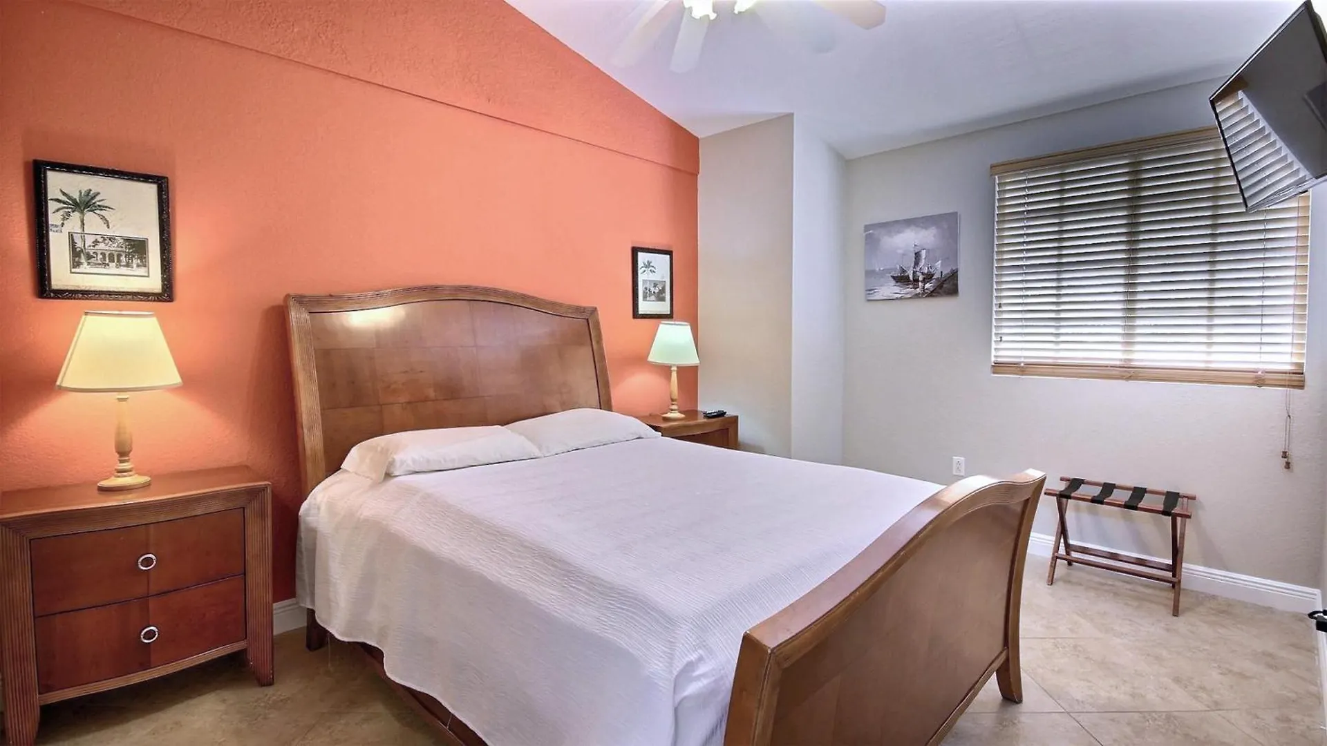 206 Mariners Club * Key Largo