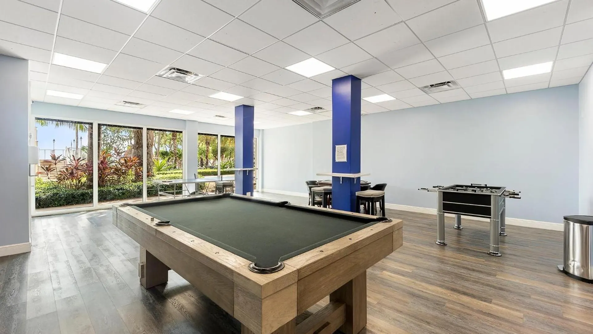 Vacay Vibes-2 Pools, Pickleball, Coffee Bar, 2 Jacuzzis, Food Truck Key Largo