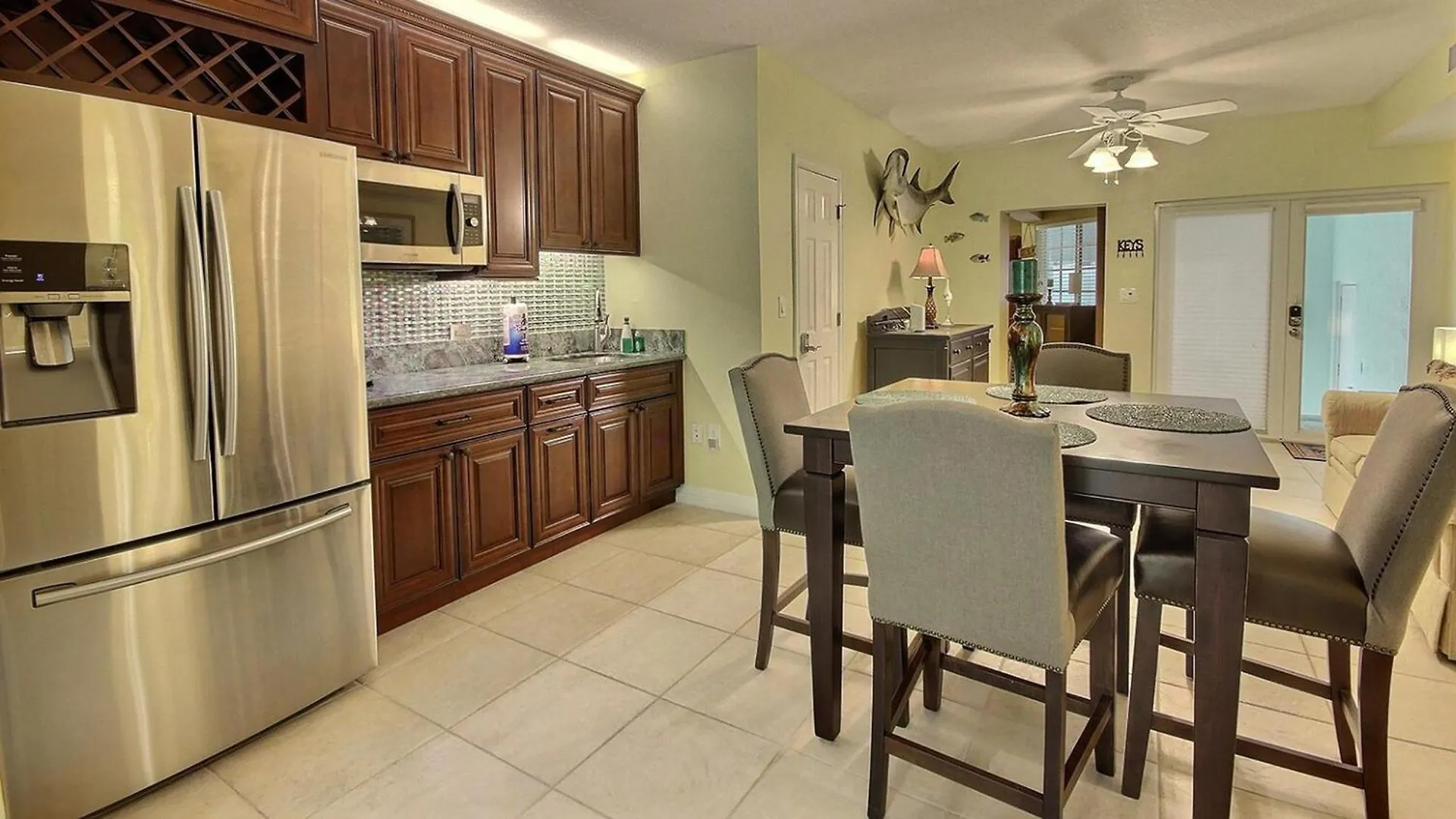 Apartment 804 Mariners Club Key Largo