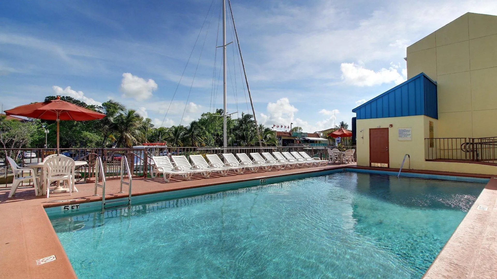 Waterside And Marina Gasthof 3*