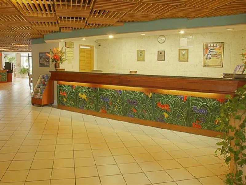 By Ihg Key Largo