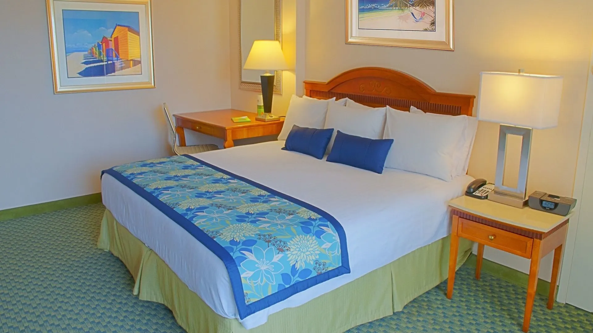 Hotel Courtyard By Marriott Key Largo